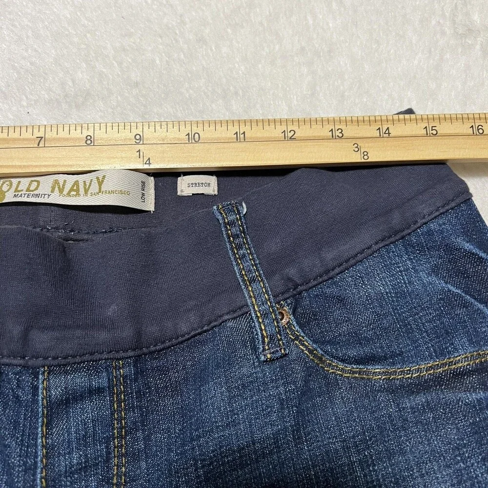 Old Navy Womens Maternity Blue Denim Capri Pants Stretch Low Rise Size Medium - Picture 9 of 11